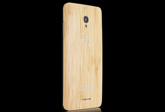 Photo ČR: ALCATEL ONETOUCH POP STAR - štýlový smartphone so zadnými krytmi z denimu, kože či dreva