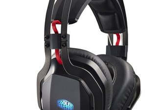 Photo ČR: Herný headset Cooler Master MasterPulse Pro s RGB, Bass FX a 7.1 kanálovým zvukom