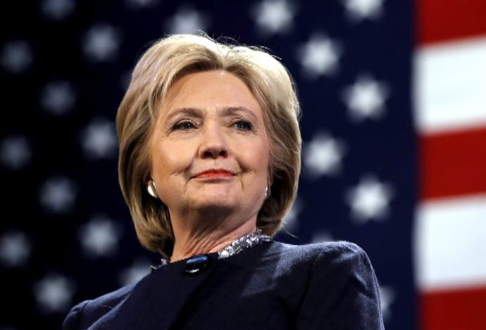 Photo FBI očistil Clintonovú v kauze súkromných emailov, stíhaniu by čeliť nemala