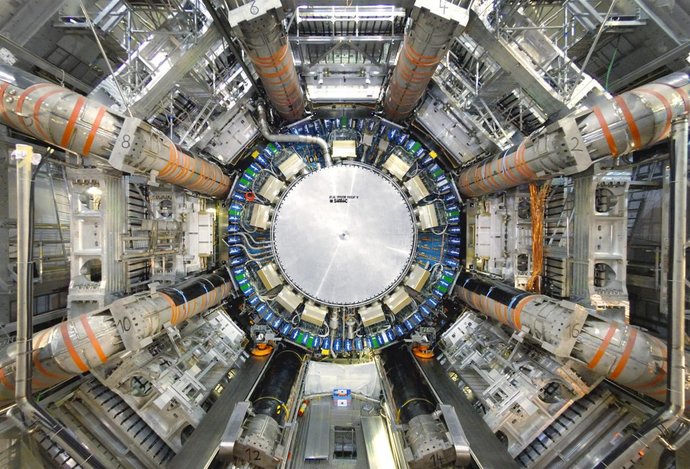 Photo CERN experiment oznamuje šesťnásobné zlepšenie merania magnetického momentu antiprotónu