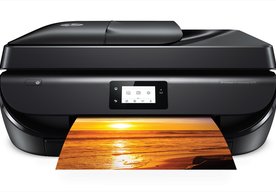 Photo HP uvádza nové multifunkčné tlačiarne DeskJet Ink Advantage