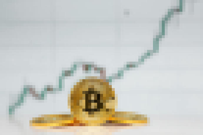 Photo Bitcoin opäť zaznamenáva strmý rast. Jeho cena už prekročila 8000 dolárov