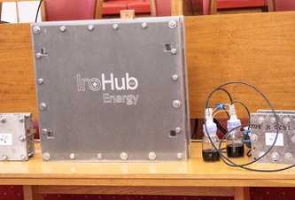 Photo Slovenské univerzity spolu so súkromnou firmou úspešne vytvorili unikátnu prietokovú batériu 